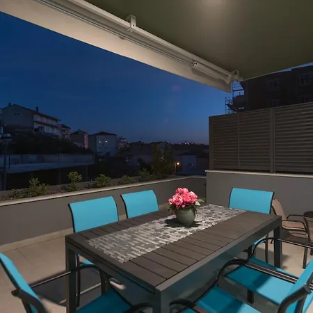 Kati Apartamento Makarska